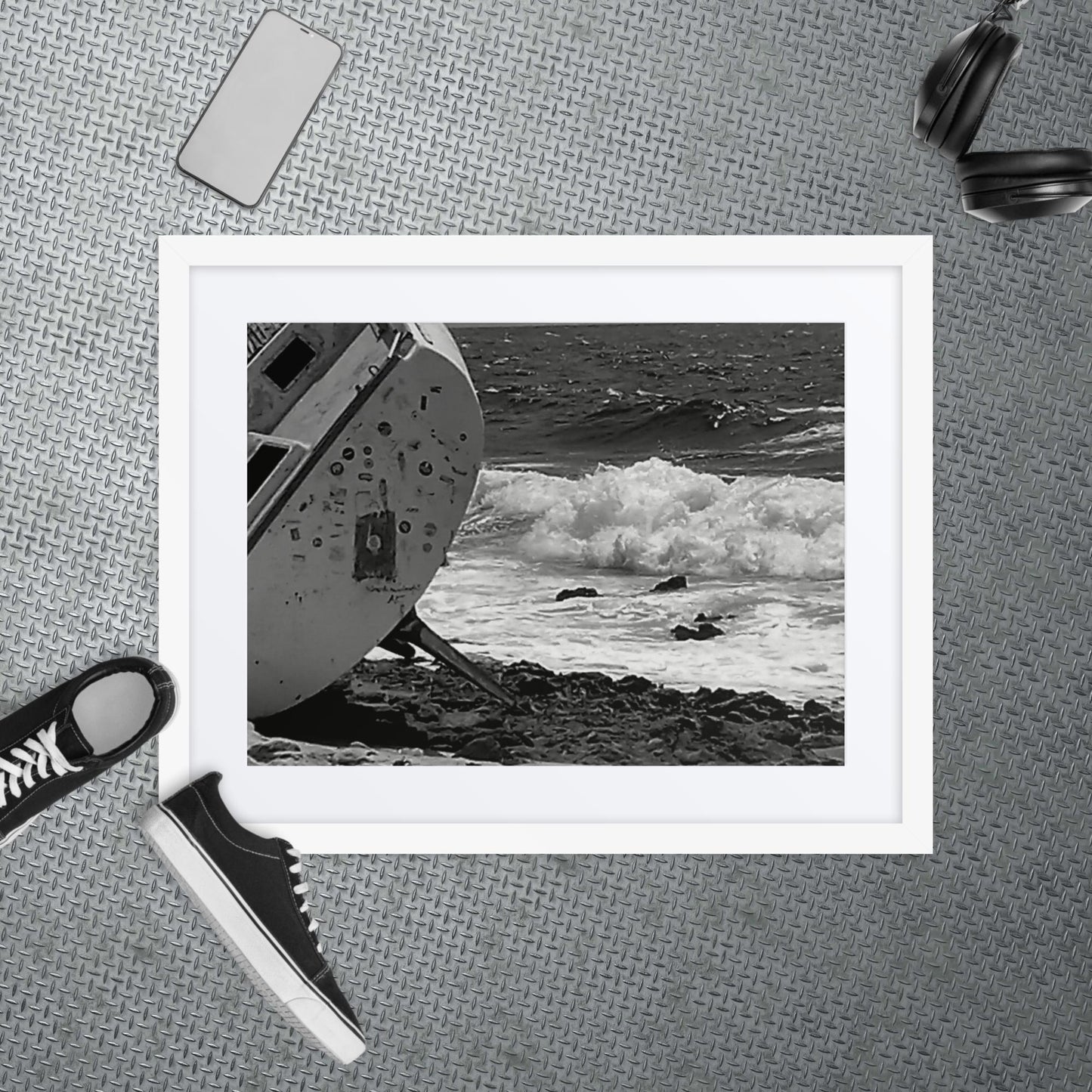 Ship-Wreck Black and White photo, Framed poster